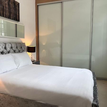 One Bedroom Apartment In Holborn Londres Extérieur photo