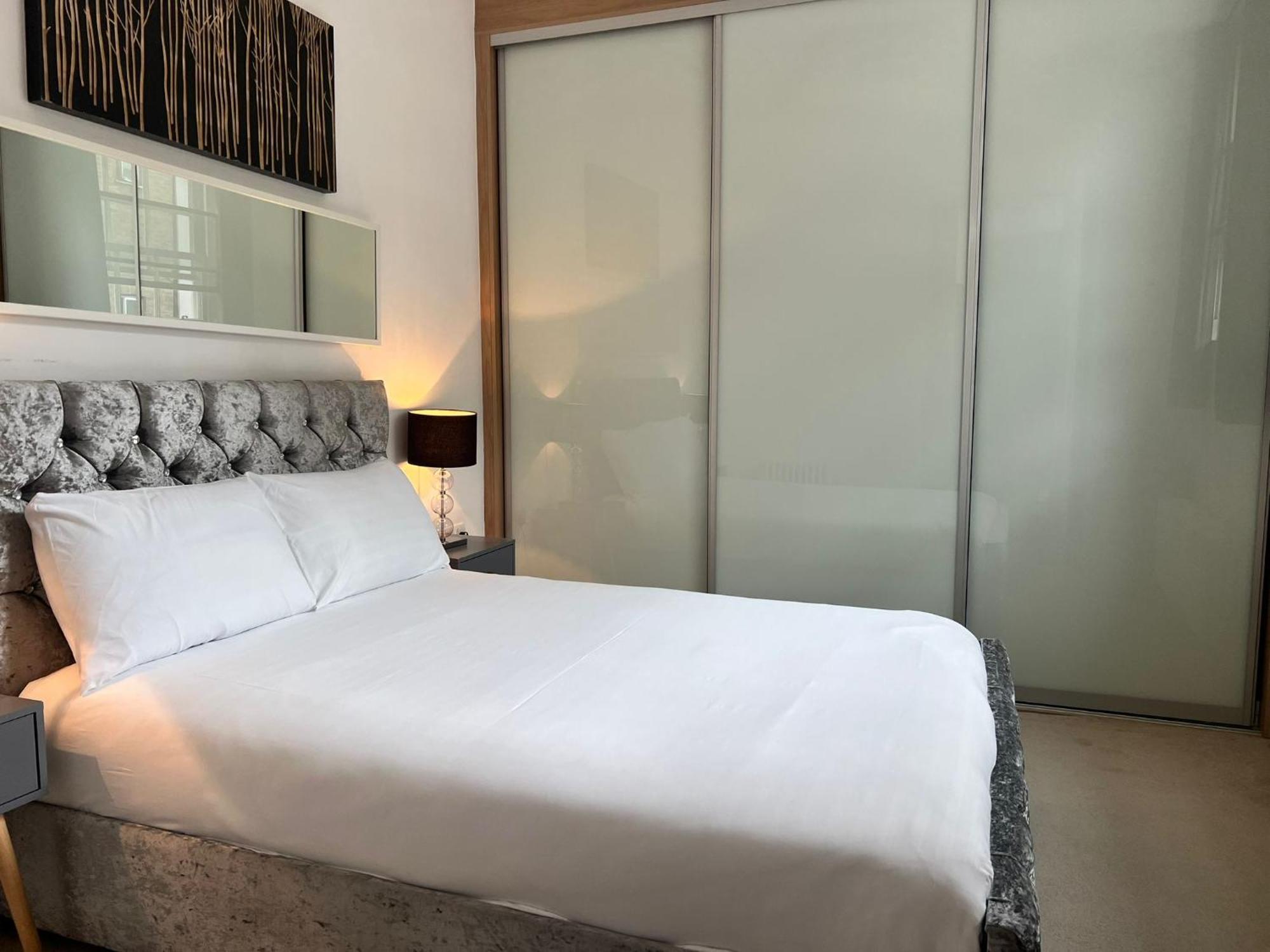 One Bedroom Apartment In Holborn Londres Extérieur photo